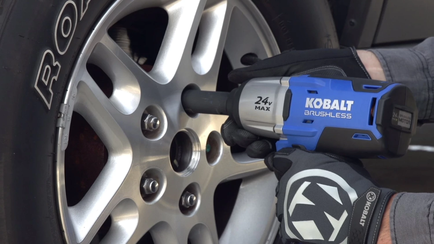 Kobalt Impact Wrench Wrench Max 24-Volt 1/2-In Impact Variable Speed Cordles Included) Drive Brushles 4 Kobalt Impact Wrench Wrench Max 24-Volt 1/2-In Impact Variable Speed Cordles Included) Drive Brushles - Image 2