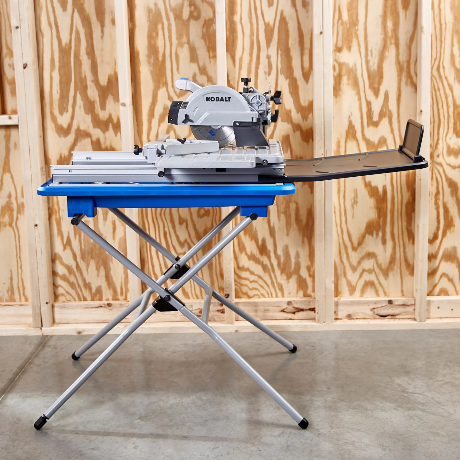 Kobalt Tile Table Tile Saw 7-In 10-Amp Sliding Wet Stand 8 Kobalt Tile Table Tile Saw 7-In 10-Amp Sliding Wet Stand - Image 6