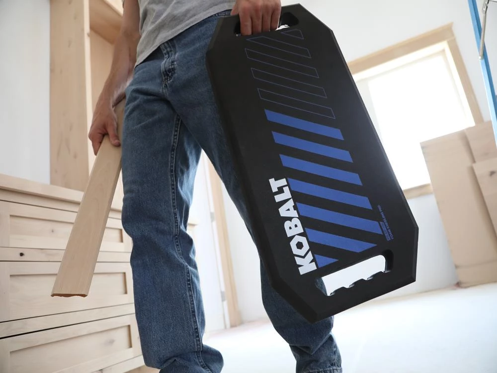 Kobalt Kneeling Pad Kneeling Pad Foam X 23.5-In 11.5-In Black 4 Kobalt Kneeling Pad Kneeling Pad Foam X 23.5-In 11.5-In Black - Image 2