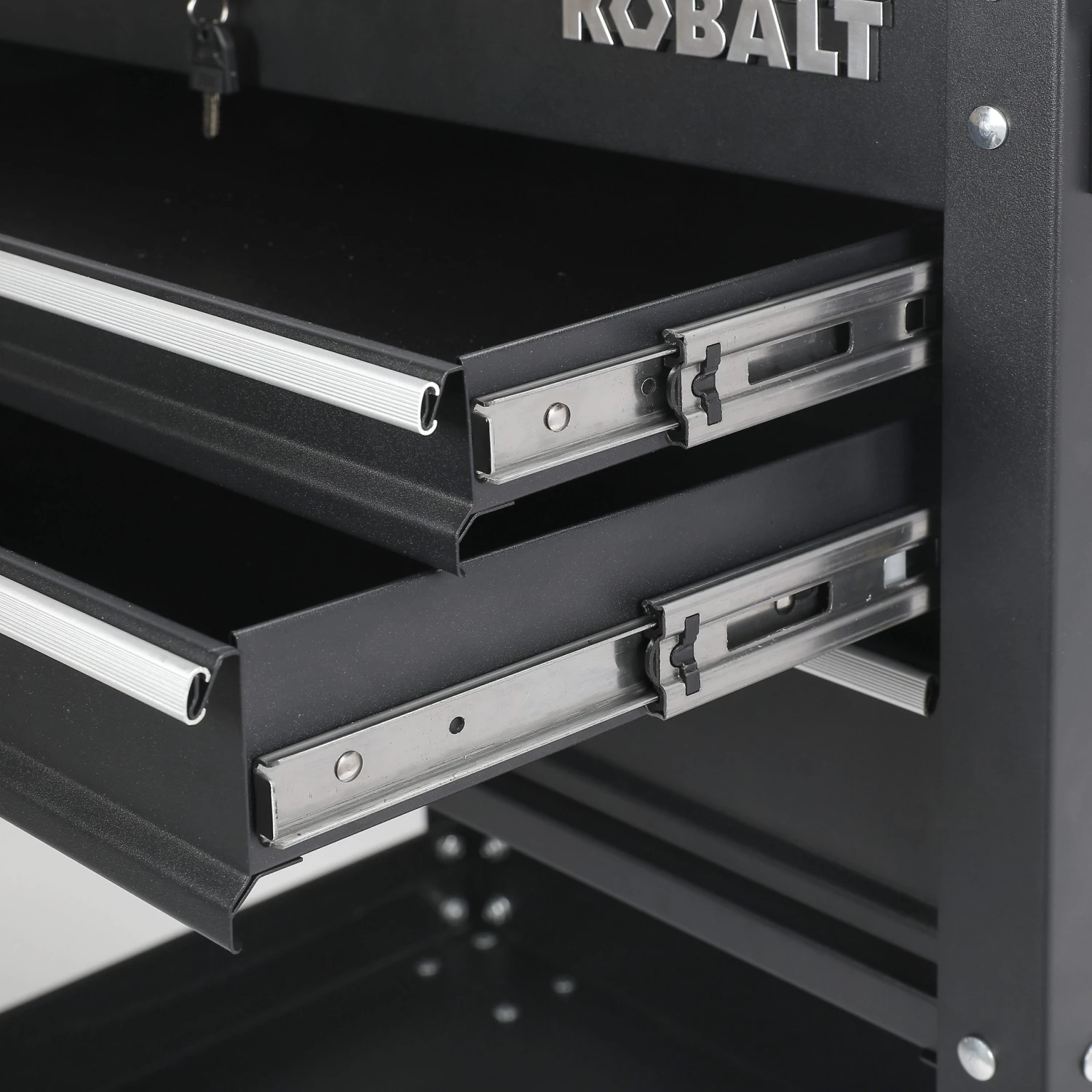 Kobalt Tool 3-Drawer Chest Steel X 30.5-In W 37.5-In H Top (Black) 5 Kobalt Tool 3-Drawer Chest Steel X 30.5-In W 37.5-In H Top (Black) - Image 3
