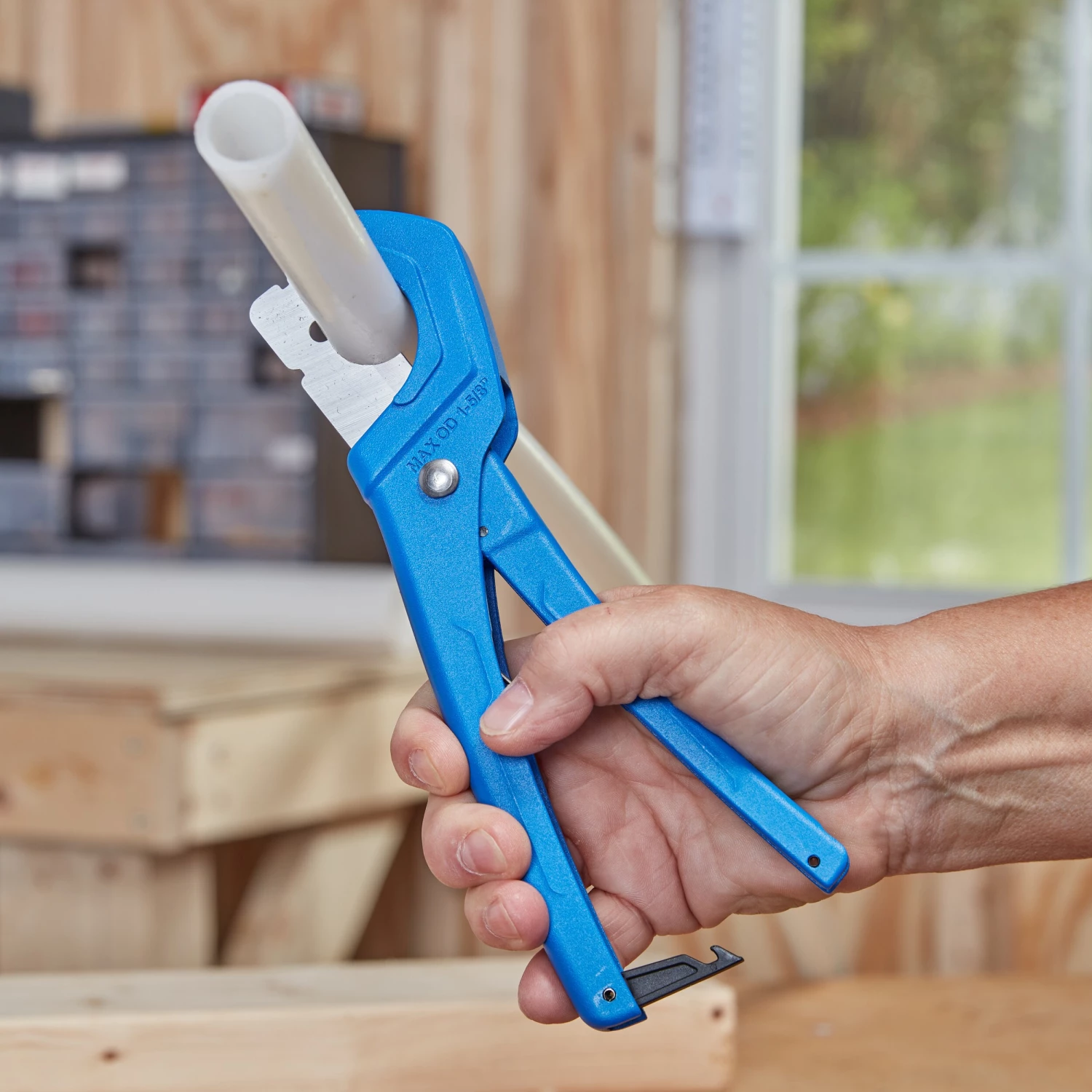 Kobalt Tube Pipe Cutter Poly 1-1/4-In 4 Kobalt Tube Pipe Cutter Poly 1-1/4-In - Image 3